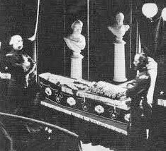 Charles Cummings hears about his mothers death