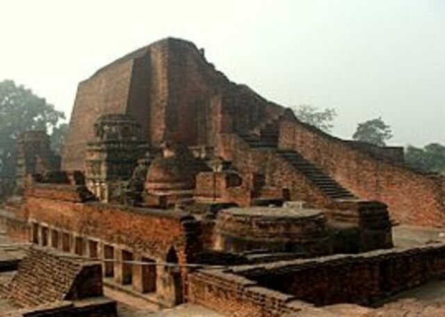 500 DC India cuenta con la universidad Budista Nalanda