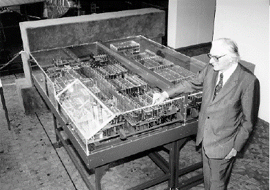 Z1 o primeiro computador eletromecânico a utilizar binário