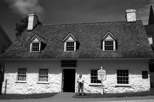 The American Fur Company established