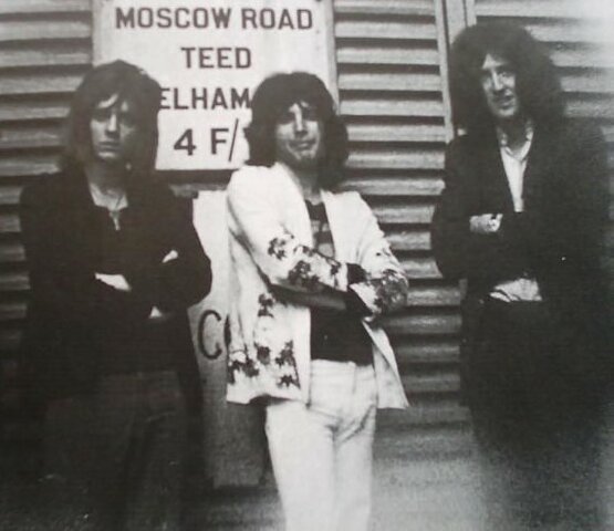 Freddie joined the band Smile