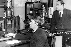 Se trasmite la primera señal de televisión