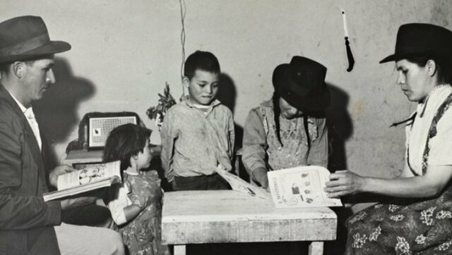 1948 - Inaguración oficial de la radio Sutatenza