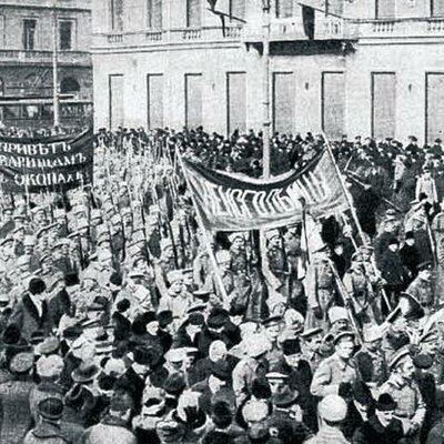 Timeline: primeros movimientos sociales en oposición a la modernidad capitalista