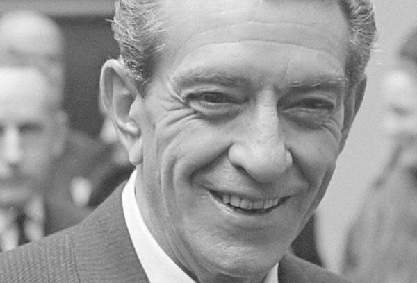AFOLFO LOPEZ MATEOS