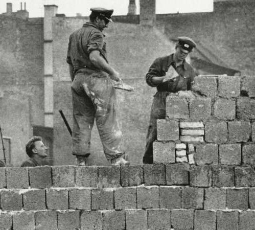 Berlin Wall is built
