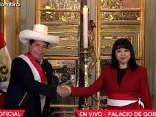 Mirtha Vaquez preside el Consejo de Ministros