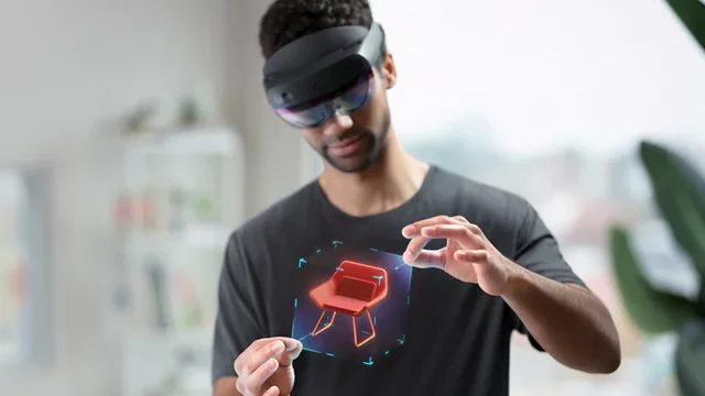 2016-Microsoft HoloLens
