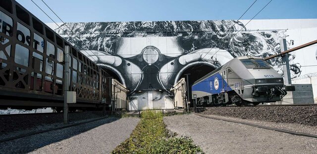 Product/Service innovation – Opening of the Channel Tunnel