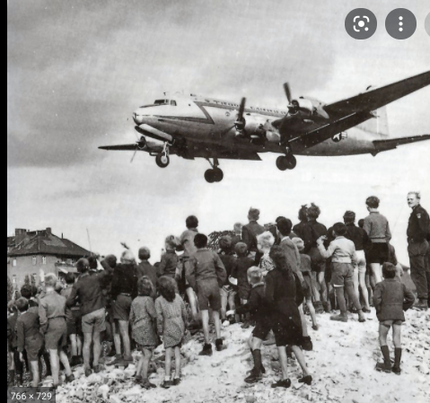Berlin Blockade (berlin airlift)