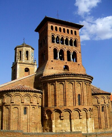 Iglesia mudéjar de San Tirso (Sahagún)