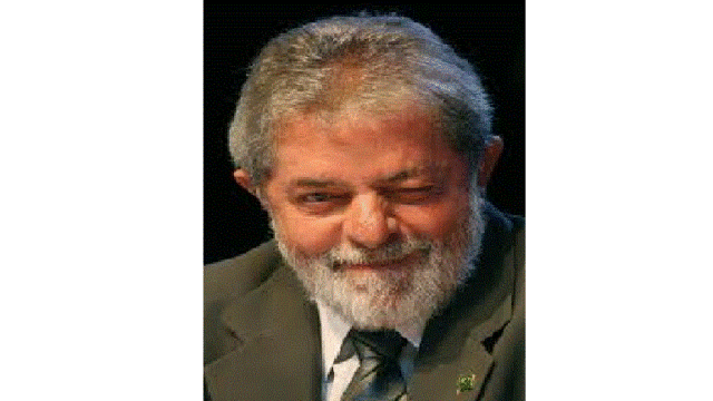 Lula assume a presidência do Brasil.