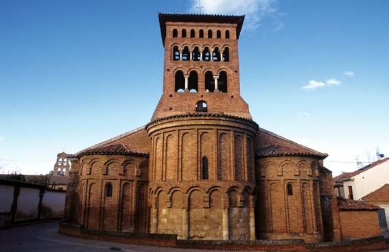 IGLESIA DE SAN TIRSO
