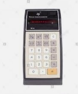 PRIMERA CALCULADORA CIENTÍFICA