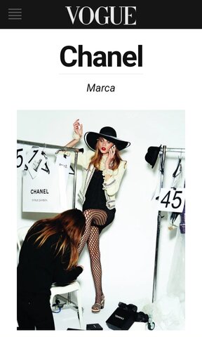 Ses modèles apparaissent pour la première fois dans Vogue.