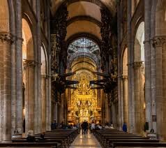 Catedral de Santiago de Compostela: interior (nave central)