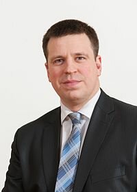 Eesti peaminister enne Kaja Kallast
