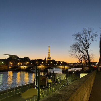 Timeline: Paris Lezzetleri