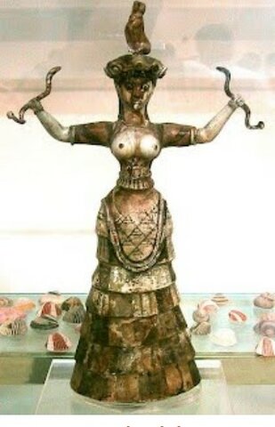 Diosas de las Serpientes