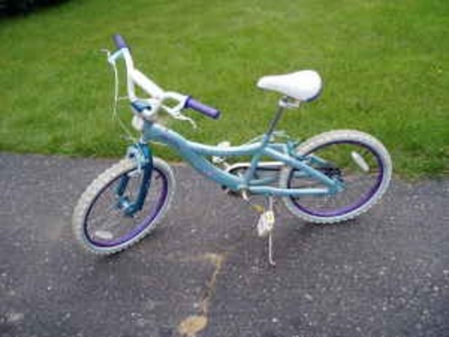 Yo aprendí como montar mi bicicleta cuando yo tenía 6 años