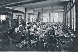 PRIMERA FABRICA DE MICROSCOPIOS