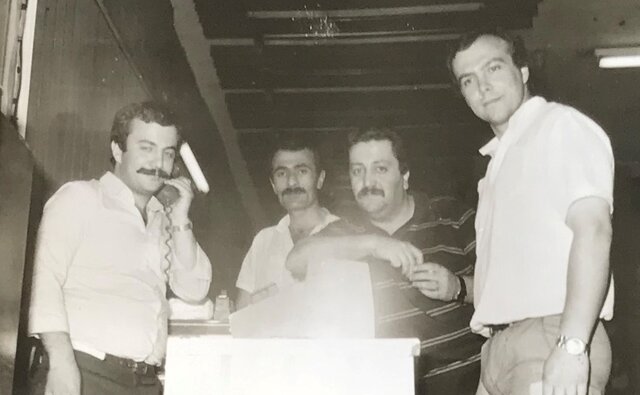 Muzaffer Özbeyoğlu ve Sadrettin Özden Kebap 49'u kurdu.