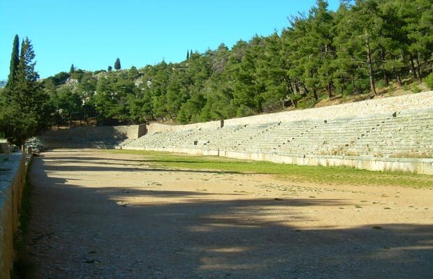 GRECIA. ARQUITECTURA. Estadio de Delfos. 400 a.C.