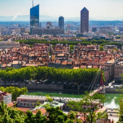 Timeline: LOUER À LYON