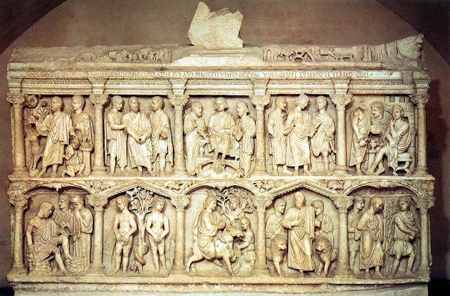 Sarcófago de Junio Basso