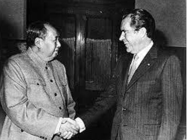 Nixon visits China