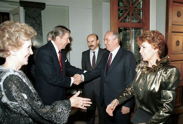 Reagan Visits the Soviet Union