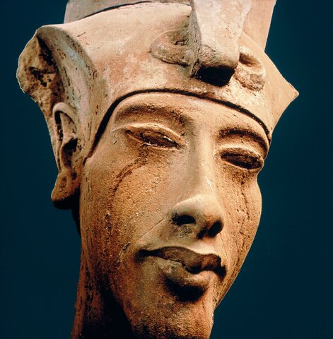 Akhenaton