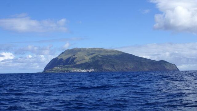 Los portugueses descubren las Islas Azores