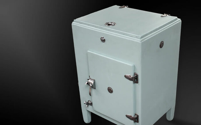 ¿cual fue él primer frigorífico?