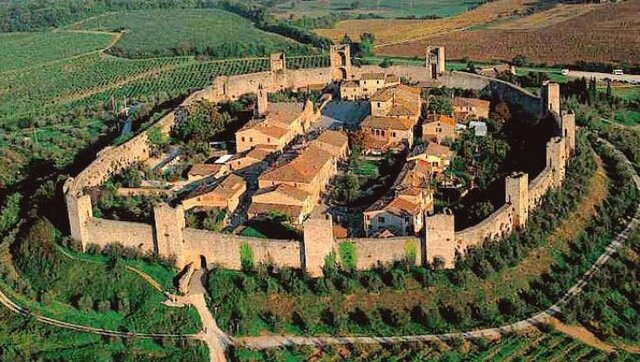 Fortezze e villaggi fortificati