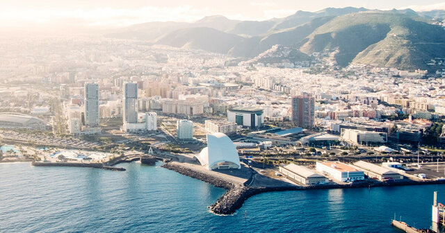 Àngel Guimerà neix a Santa Cruz de Tenerife