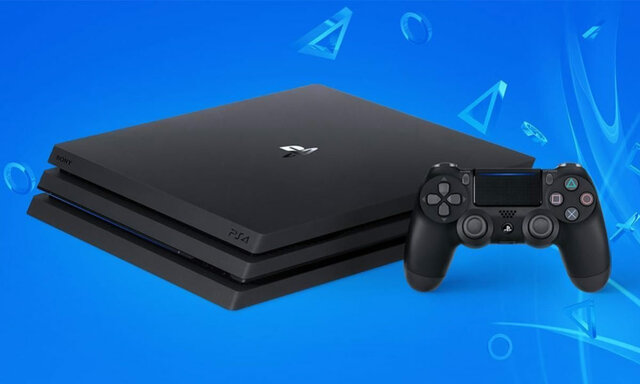 PLAYSTATION 4
