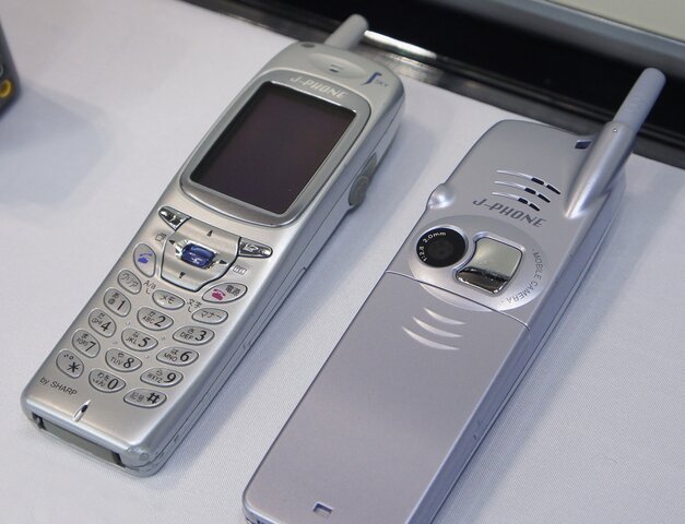 Primer movil con cámara