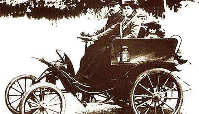 PRIMER COCHE REGRITADO EN ESPAÑA