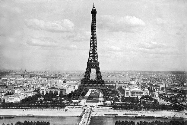 Building of the Eiffel Tower
