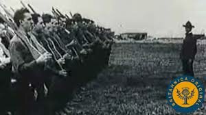 Washington arrives on outskirts of Boston with Continental troops