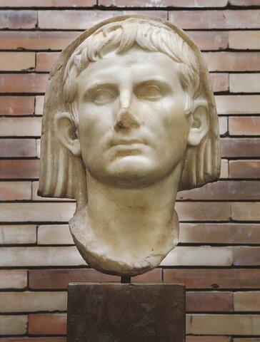 Escultura augusto velado