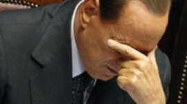 Timeline: L'ère Berlusconi au fil des scandales