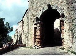 ROMA. La Porta dell'Arco (o all'Arco) de Volterra. Arte Etrusco
