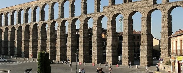 ROMA. Acueducto de Segovia. España