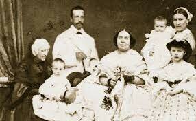 Matrimonio de Isabel II. Inicio de la Segunda Guerra Carlista