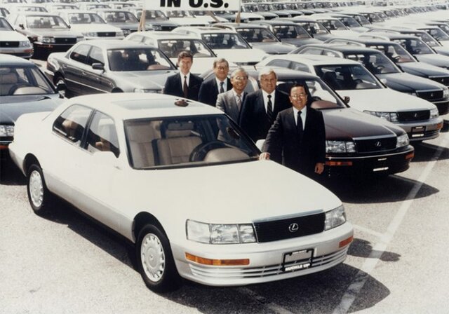 Первый Автомобиль