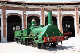 Primera línea ferroviaria española