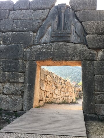 Puerta de los Leones
