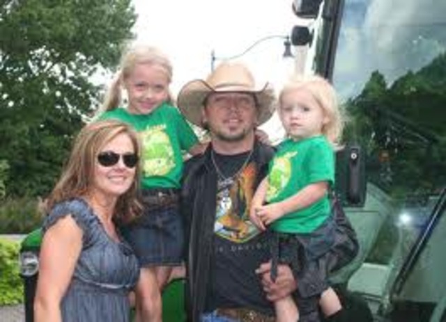 Jason Aldean's Marriage